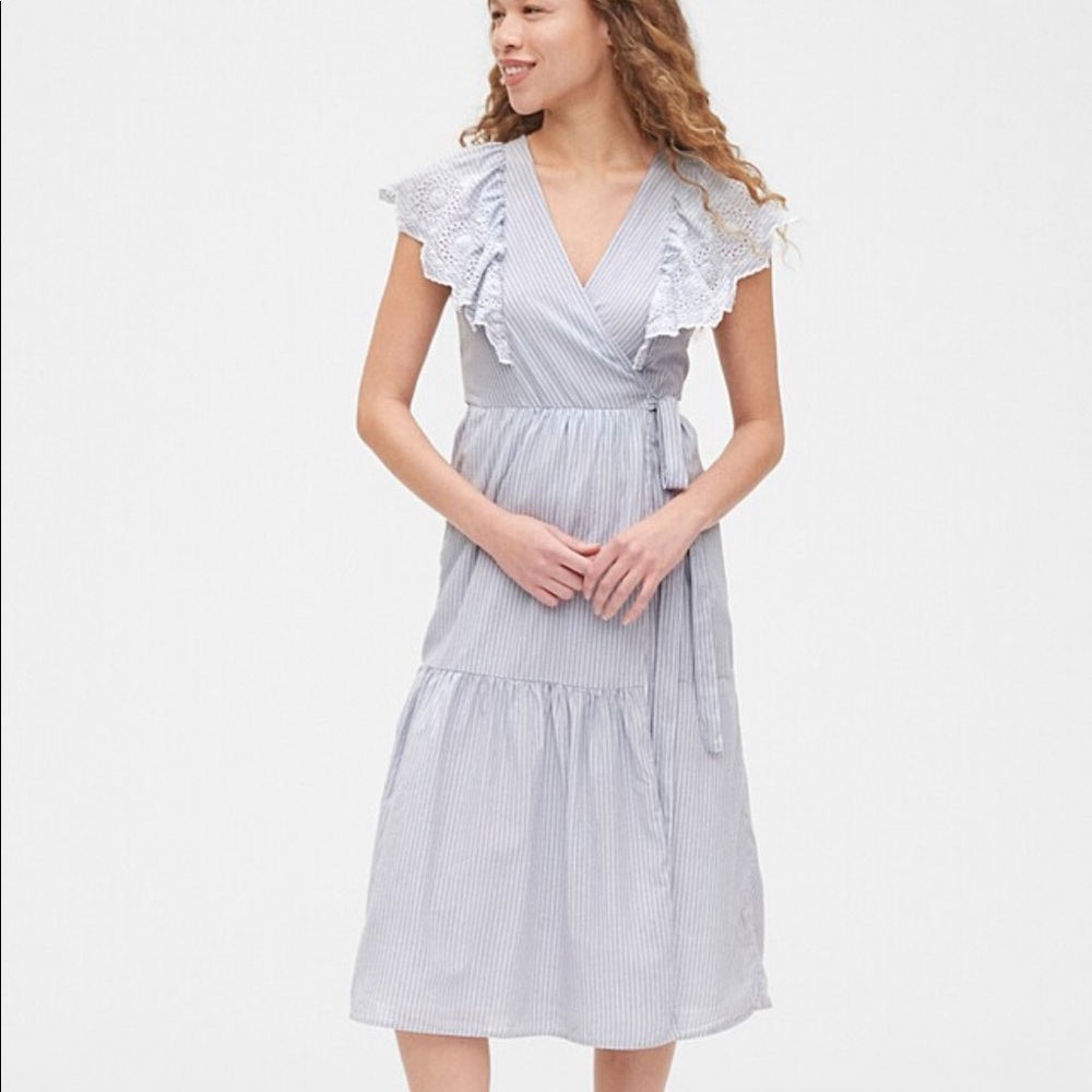 NEW!!Flutter sleeve midi wrap dress NEW!!
